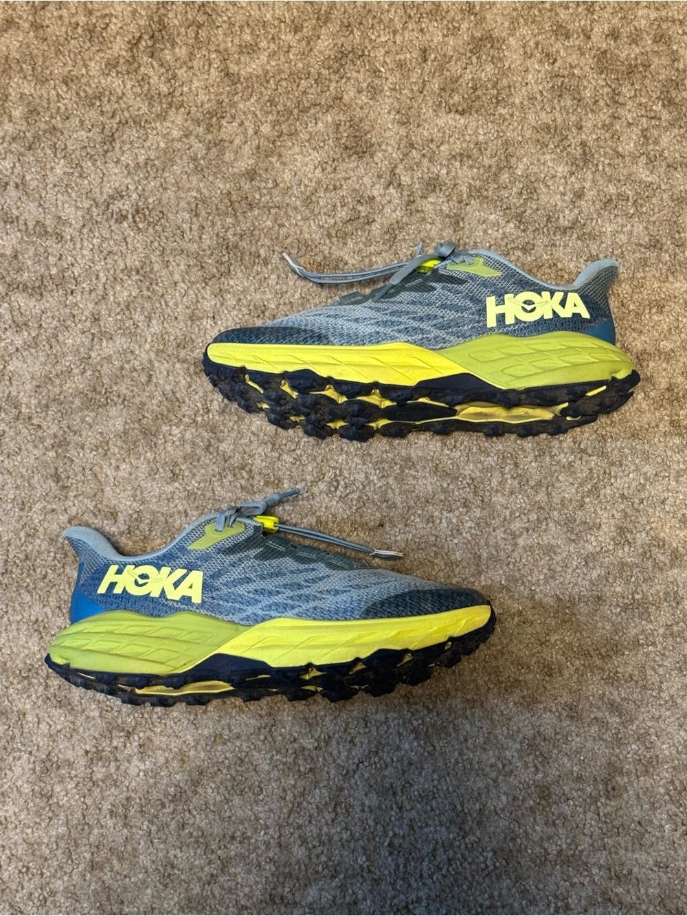 Hoka Kids Speedgoat 5 Sneakers in Green Neon Yellow Accents Size 7Y